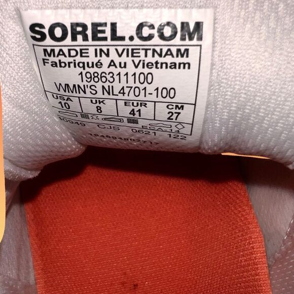 Sorel Women NWOB Sorel Women\'s White Faded Spark Kinetic Rnegd Strap Shoe Size 10
